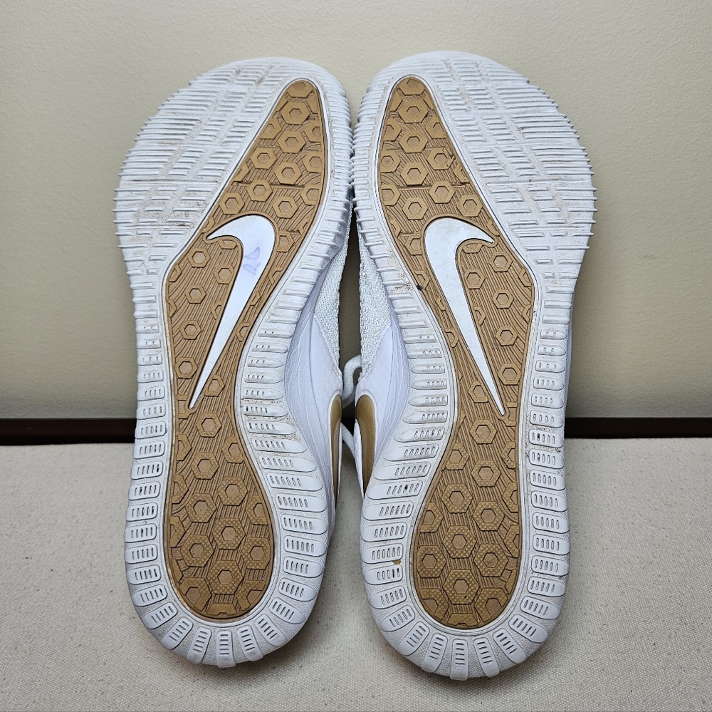 Nike Air Zoom Hyperace 2 Volleyball Shoes White/Gold Youth 6Y (W 7–7.5) - Picture 10 of 12